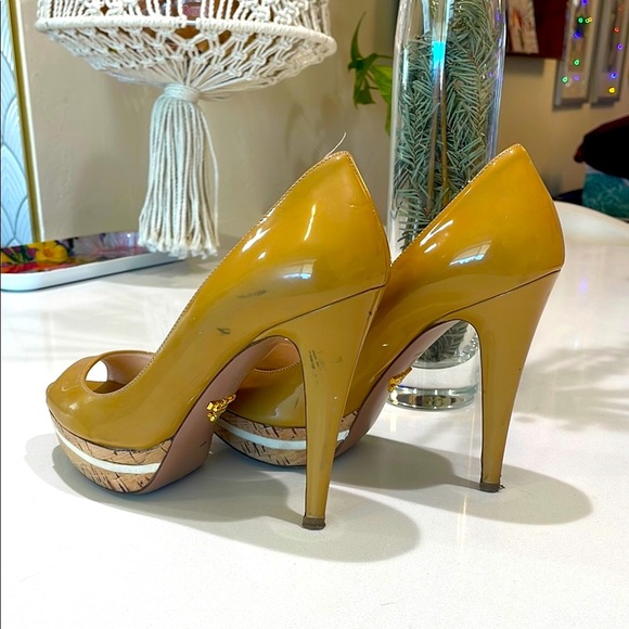 Prada Women's Beige Peep-Toe Platform Heels - Picture 4 of 8
